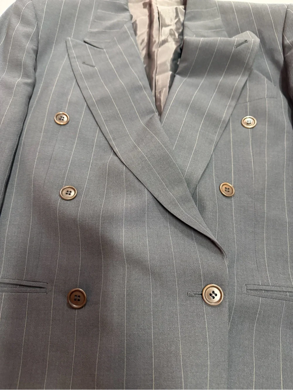 Vintage 90s Valentino Couture 46R Gray Pinstripe Double Breasted Blazer Italy